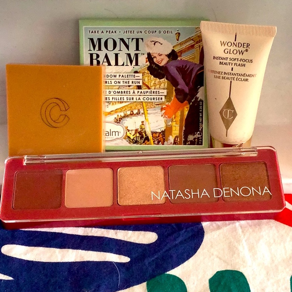 Makeup bundle